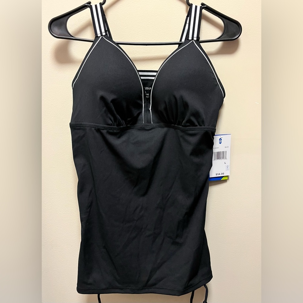 “Free Country” bathing suit top